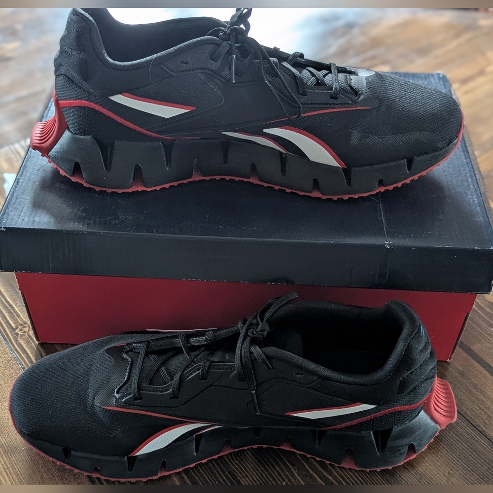 Reebok Zig Dynamic - image 1